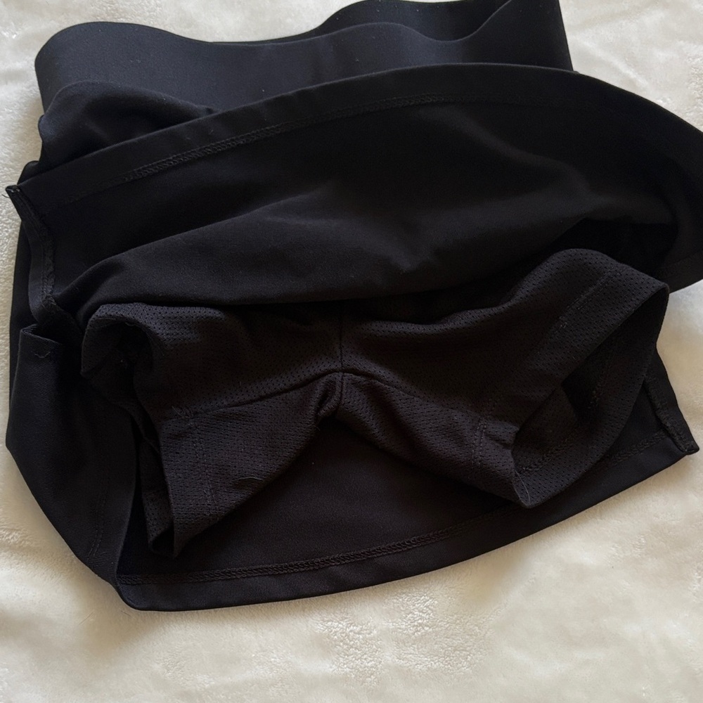 Nike Black Sports Skirt with White Logo - Picture 4 of 4